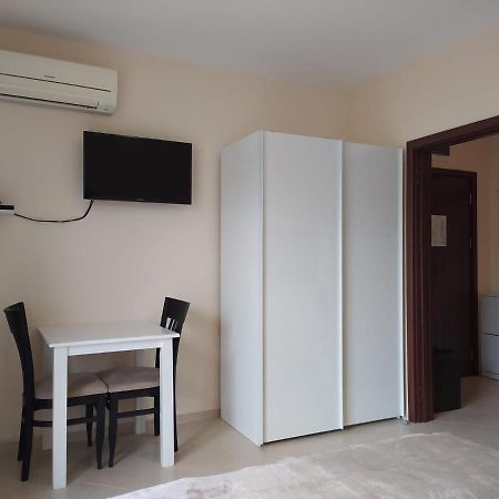 Destination Bulgaria 2000 Cascadas Private Summer Family Apartments Slantschew brjag Exterior foto