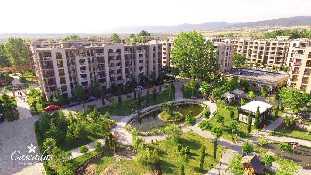 Destination Bulgaria 2000 Cascadas Private Summer Family Apartments Slantschew brjag Exterior foto