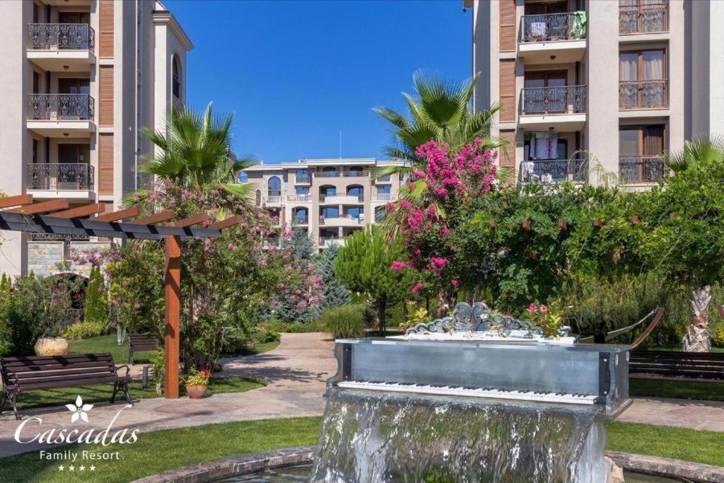 Destination Bulgaria 2000 Cascadas Private Summer Family Apartments Slantschew brjag Exterior foto