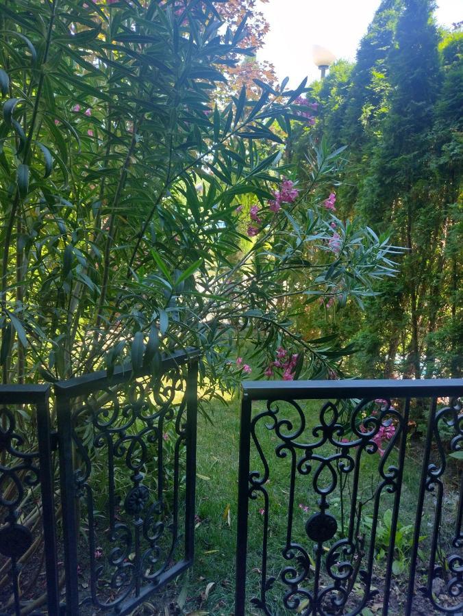 Destination Bulgaria 2000 Cascadas Private Summer Family Apartments Slantschew brjag Exterior foto